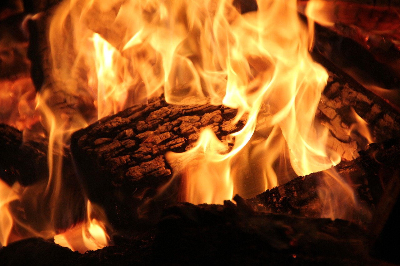 Expert Fireplace Cleaning in Riva, MD Professional Fireplace Cleaning Services In Riva Maryland